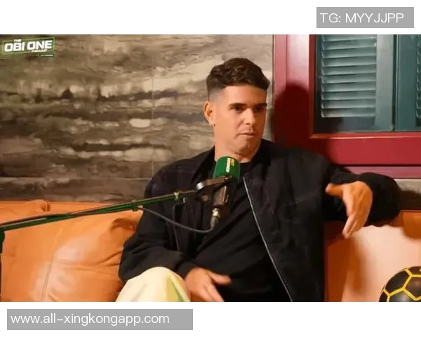 奥斯卡月薪230万引发家人忧虑不希望他重返赛场继续受伤 奥斯卡月薪230万引发家人忧虑不希望他重返赛场继续受伤