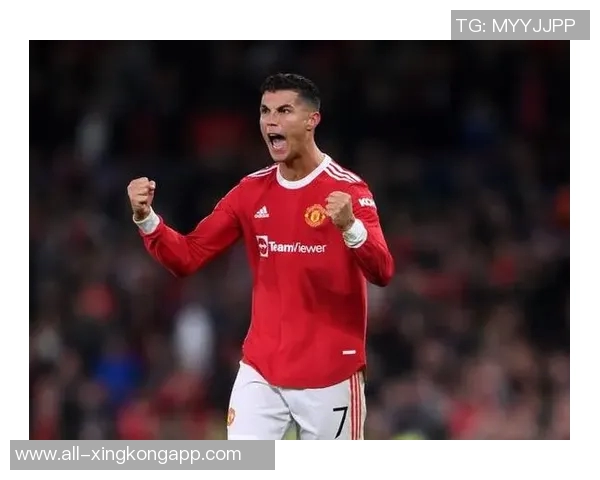 C罗职业生涯跳跃高度盘点2013年对曼联创下293米纪录 C罗职业生涯跳跃高度盘点2013年对曼联创下293米纪录